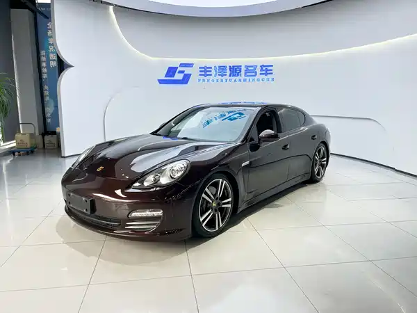 Porsche Panamera 2012