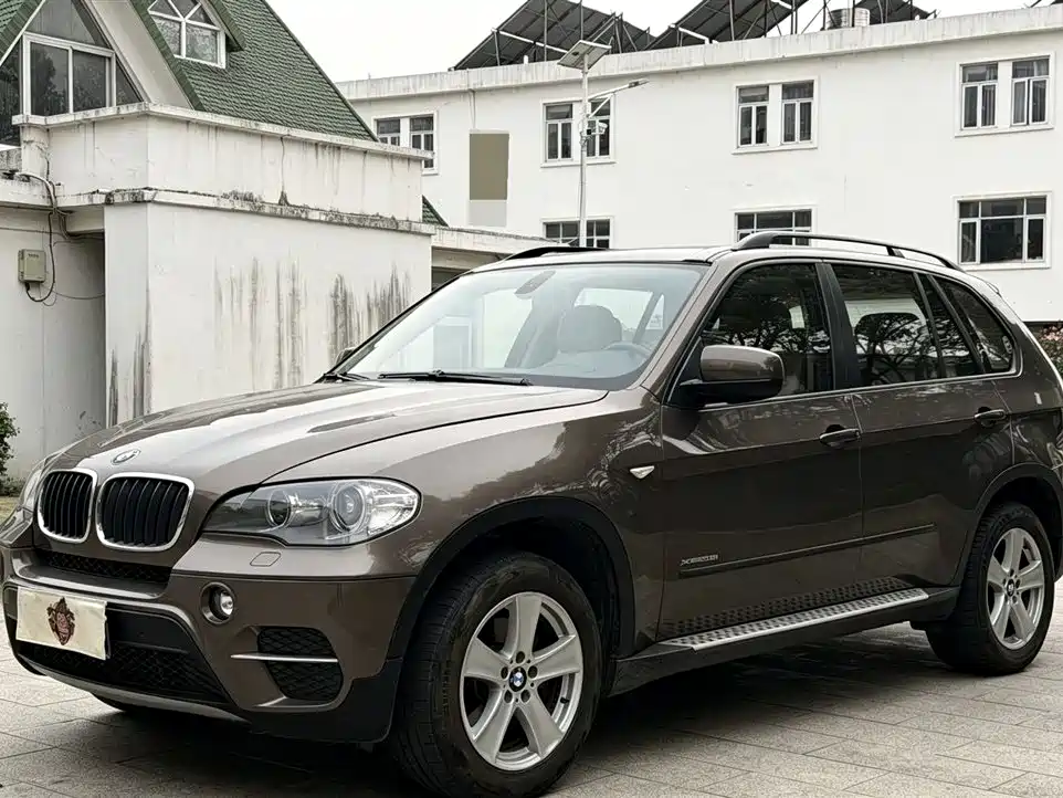 BMW X5 2011