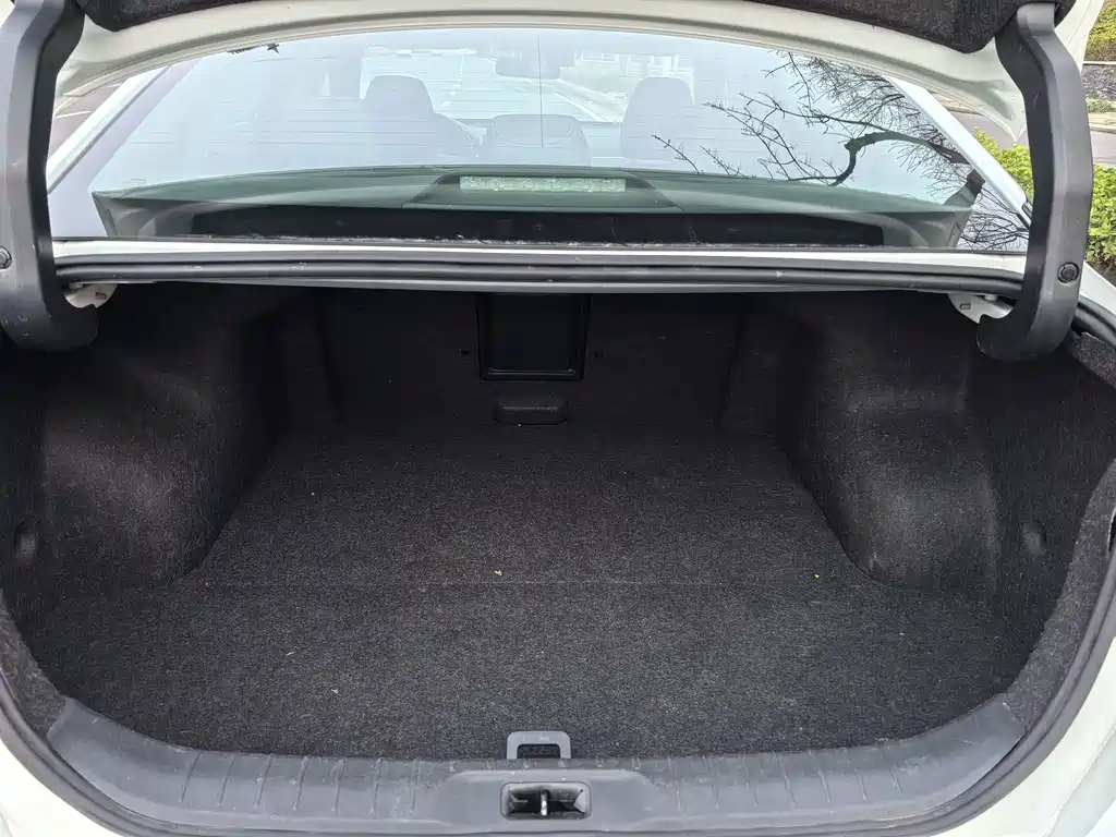 Nissan Teana 2023 — фото 16