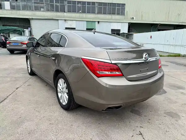 Buick LaCrosse 2013