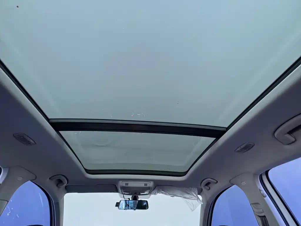 Skoda Karoq 2023 — фото 10