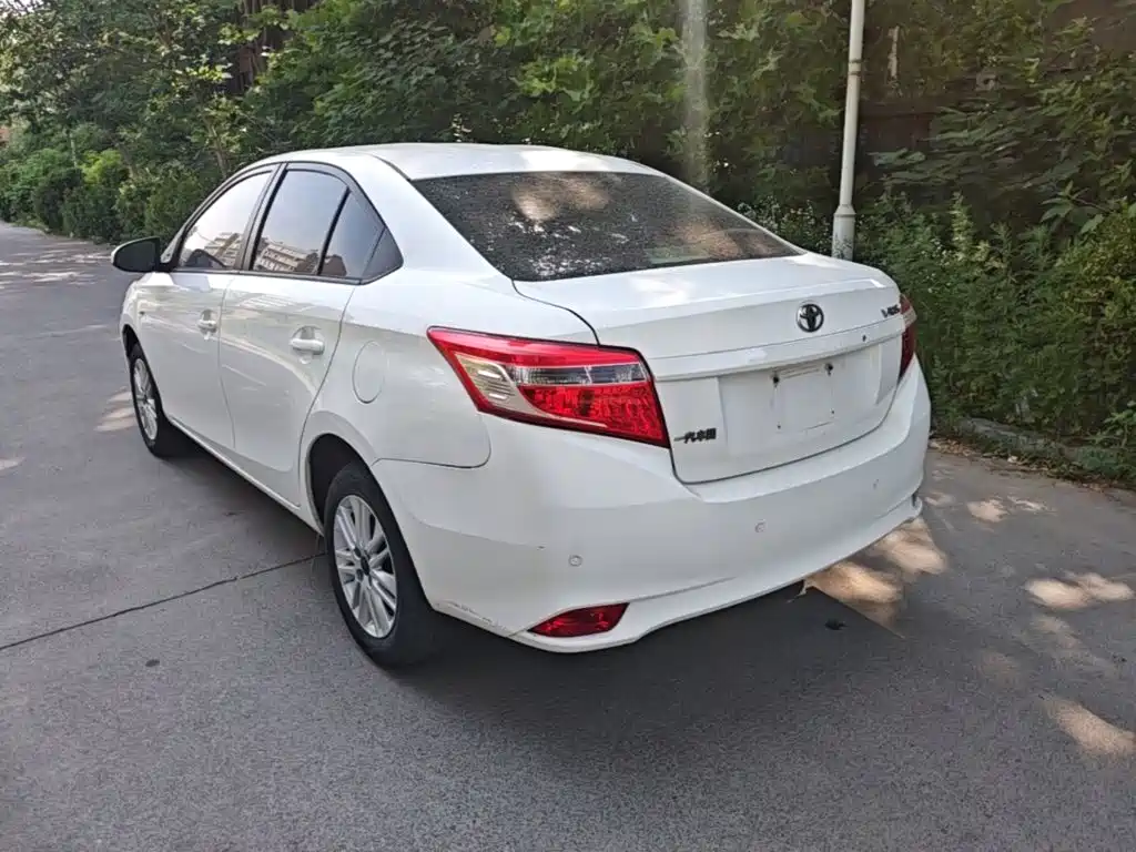 Toyota Vios 2015