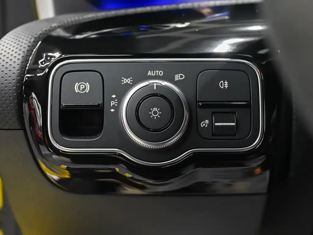 Mercedes-Benz CLA AMG 2022 — фото 12