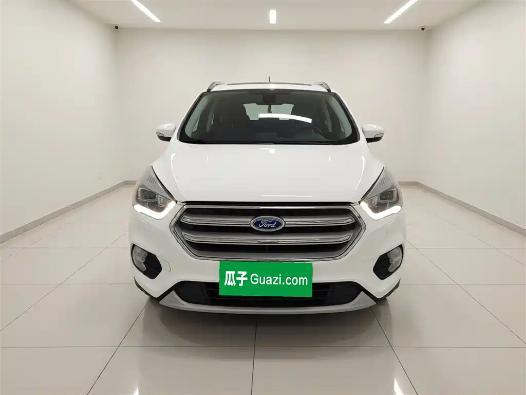 Ford Kuga 2018 — фото 3