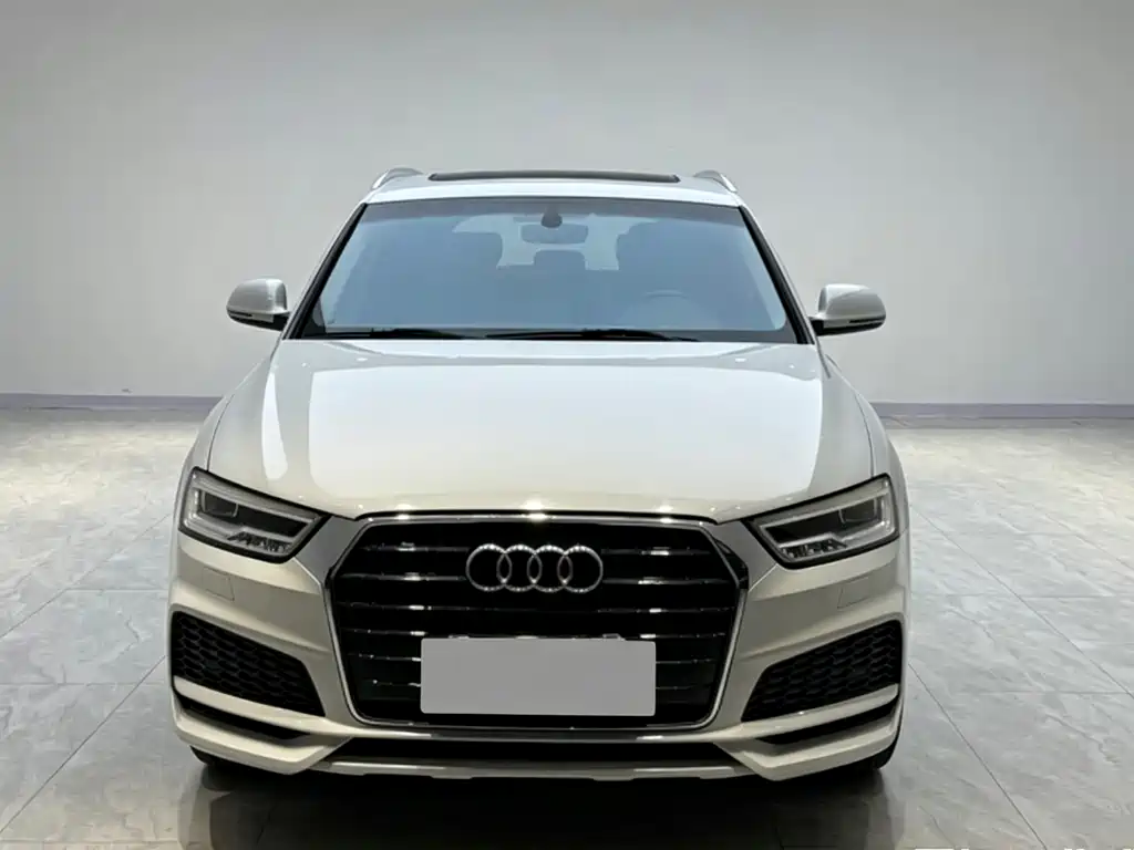 Audi Q3 2019 — фото 2