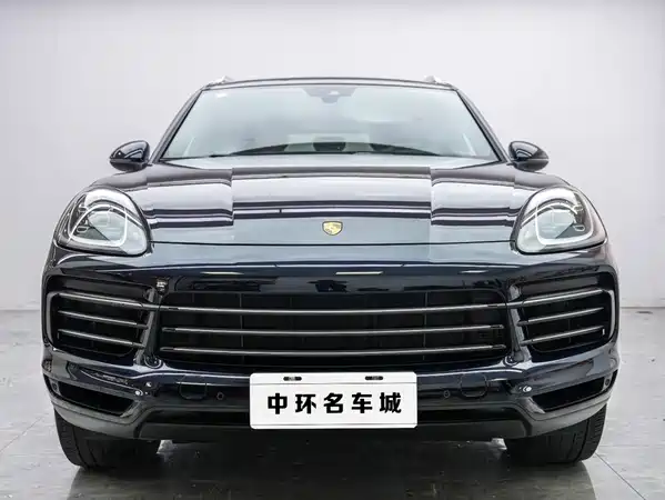 Porsche Cayenne 2022