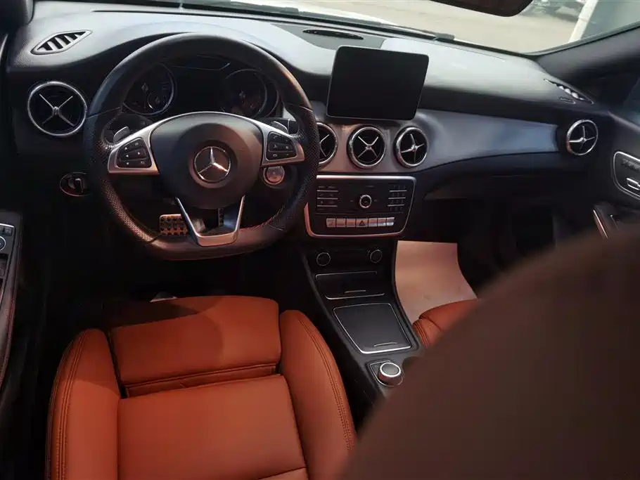 Mercedes-Benz CLA 2018 — фото 12