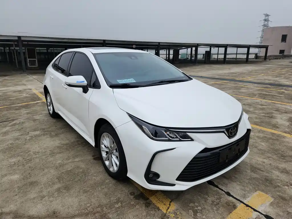 Toyota Corolla 2020 — фото 3