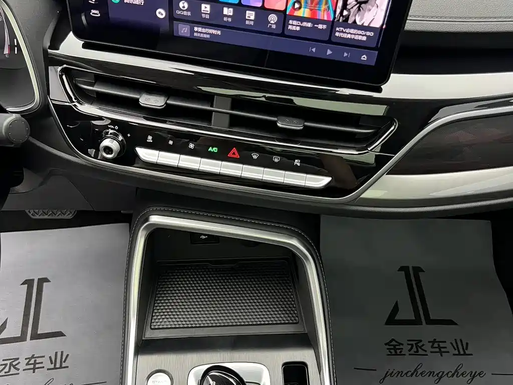 Haval H6 2023 — фото 12