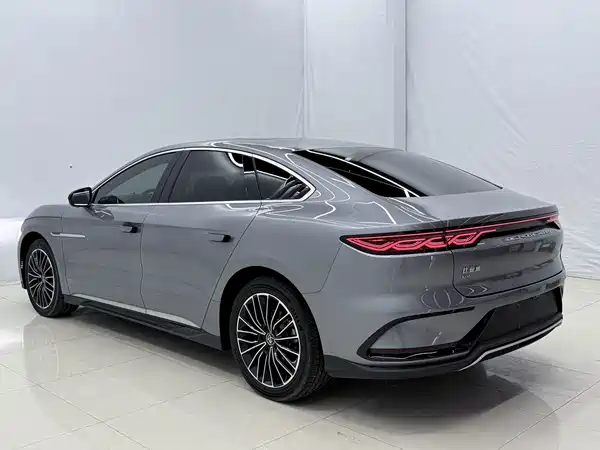 BYD Han 2024