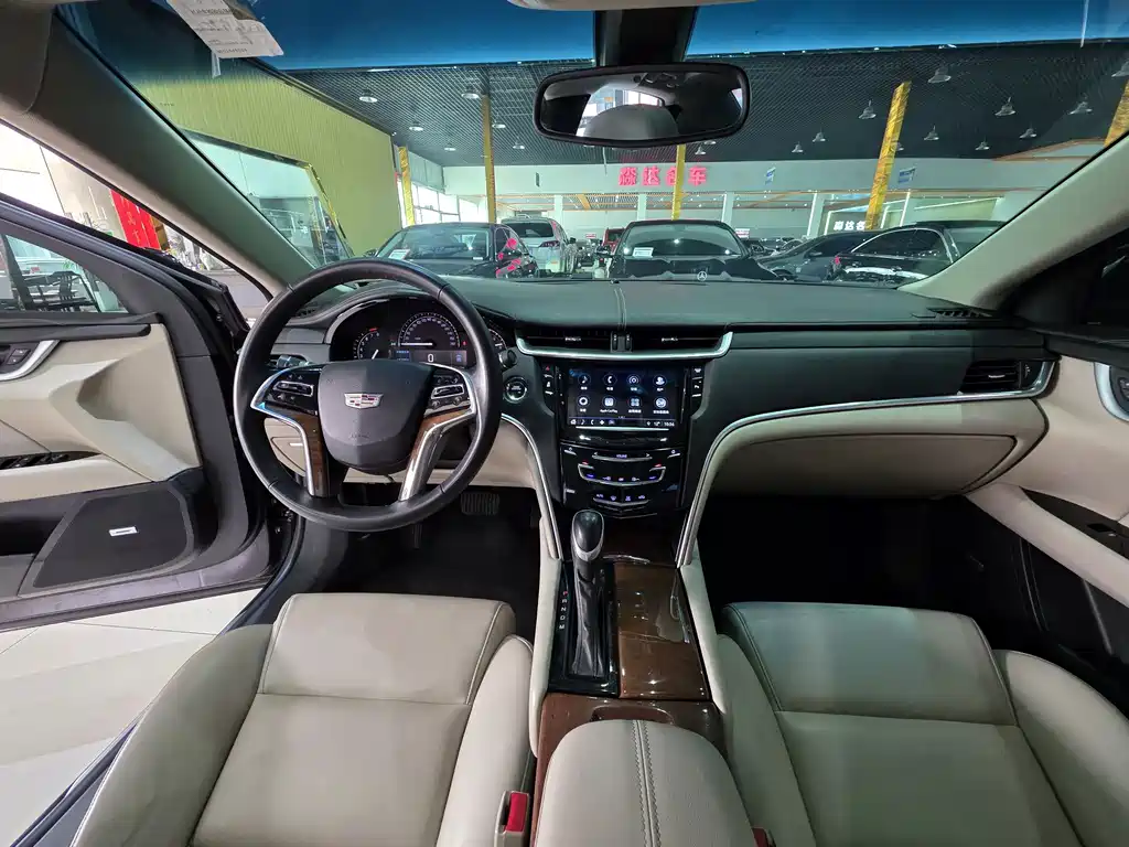 Cadillac XTS 2018 — фото 9