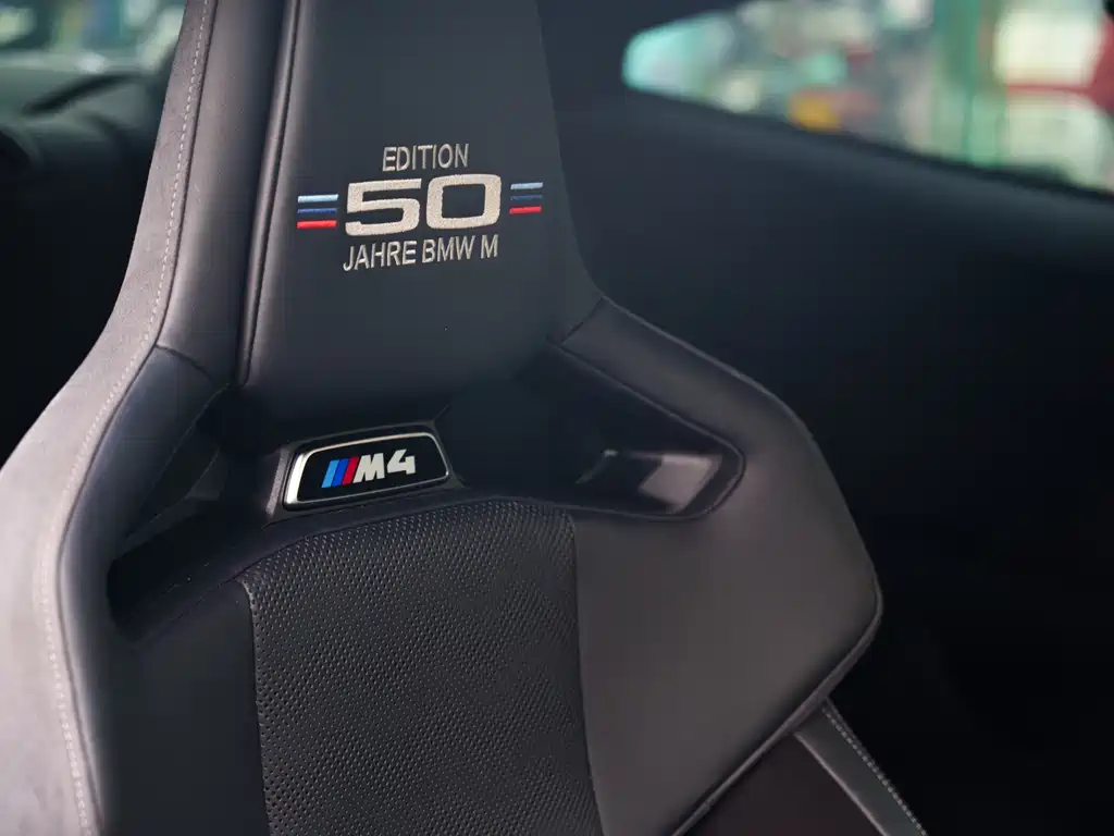 BMW M4 2022 — фото 13