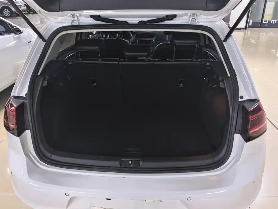 Volkswagen Golf 2016