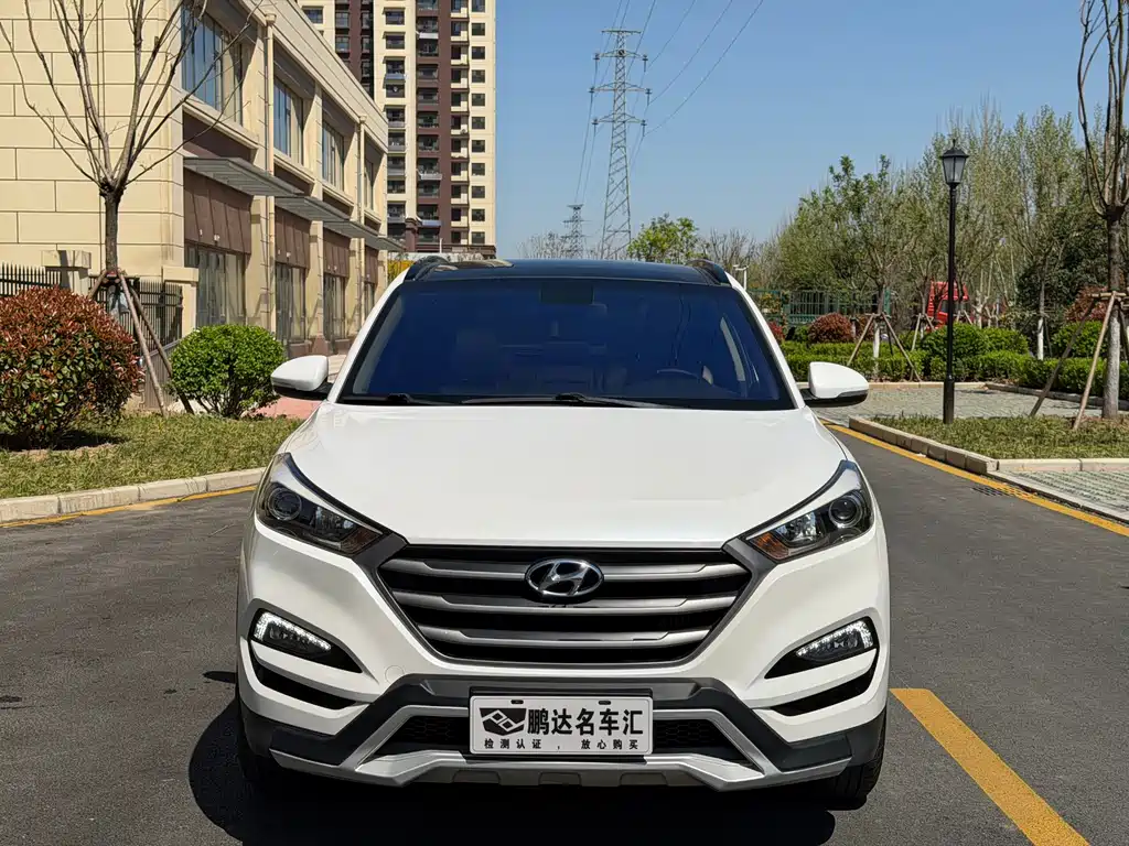 Hyundai Tucson 2016 — фото 2