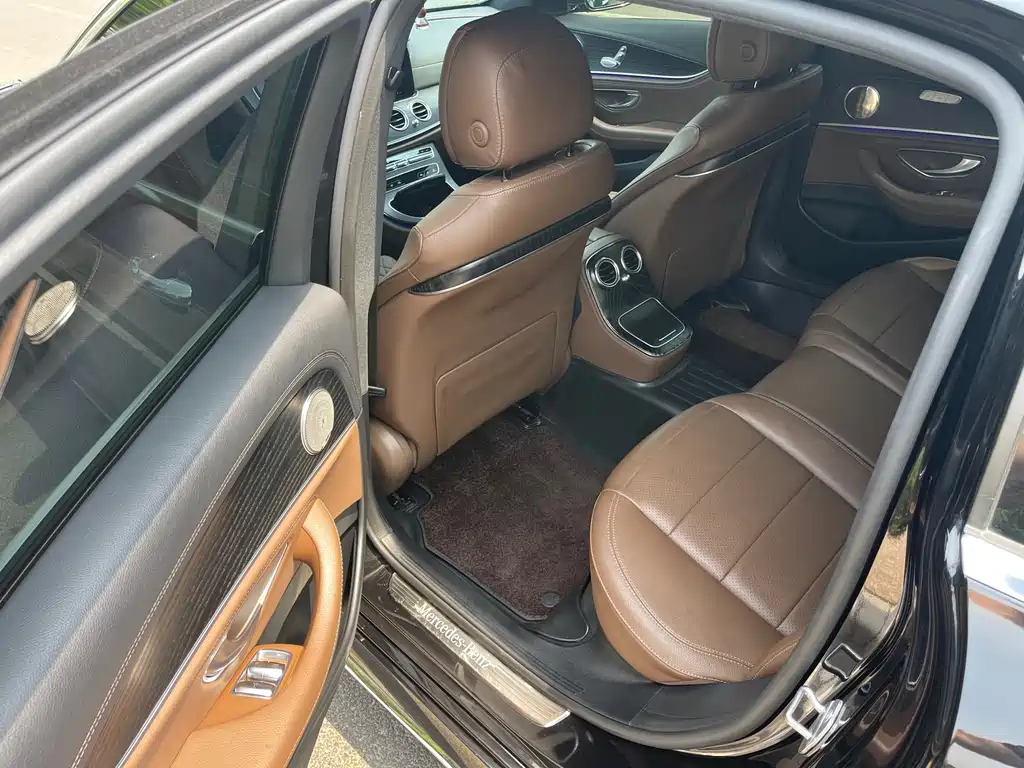 Mercedes-Benz E-Class 2021
