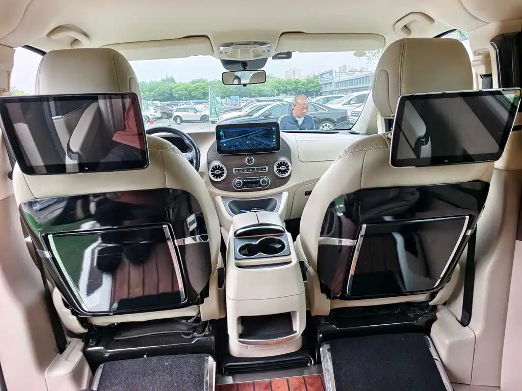 Mercedes-Benz Vito 2021 — фото 16