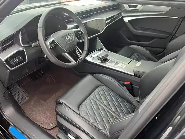 Audi A6L 2025