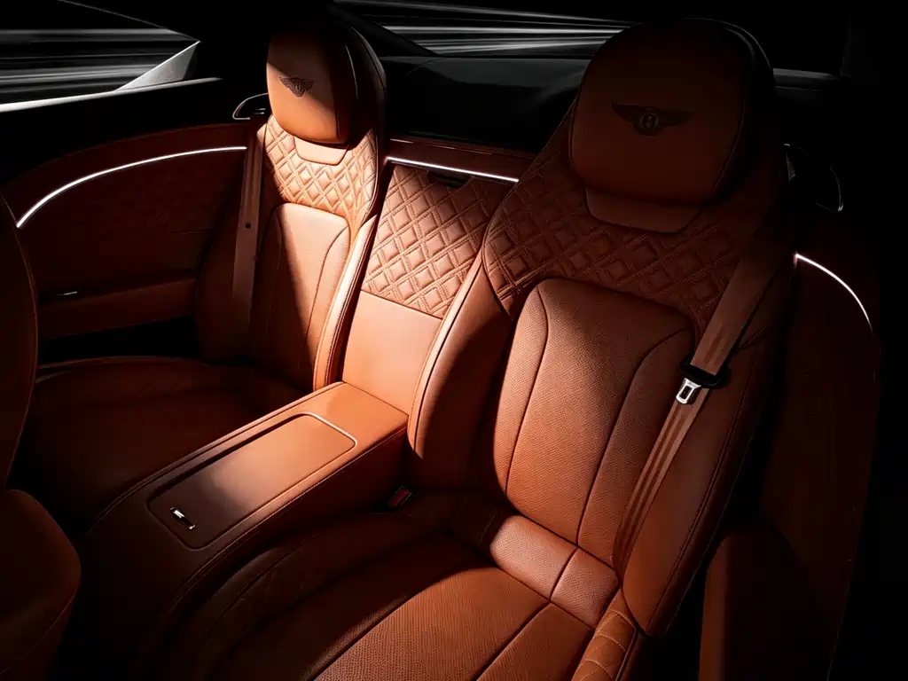 Bentley Continental 2021 — фото 7