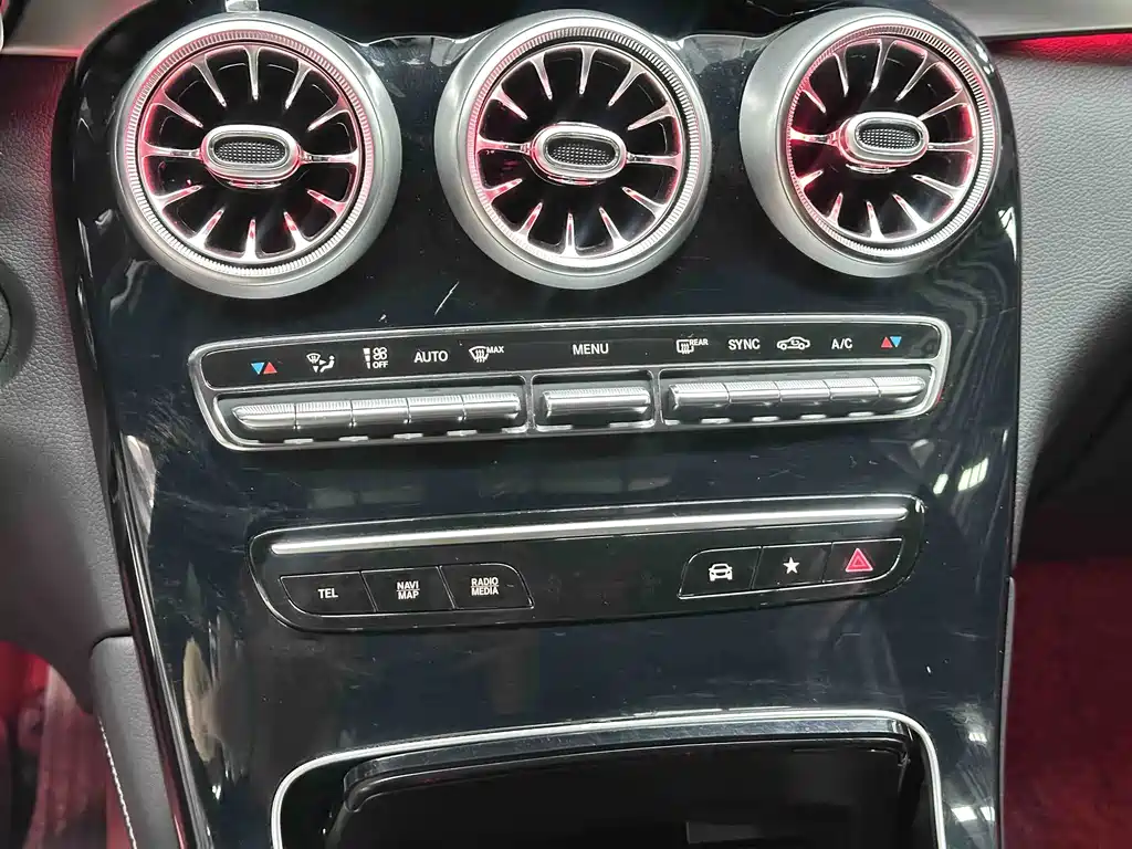 Mercedes-Benz GLC 2022 — фото 19