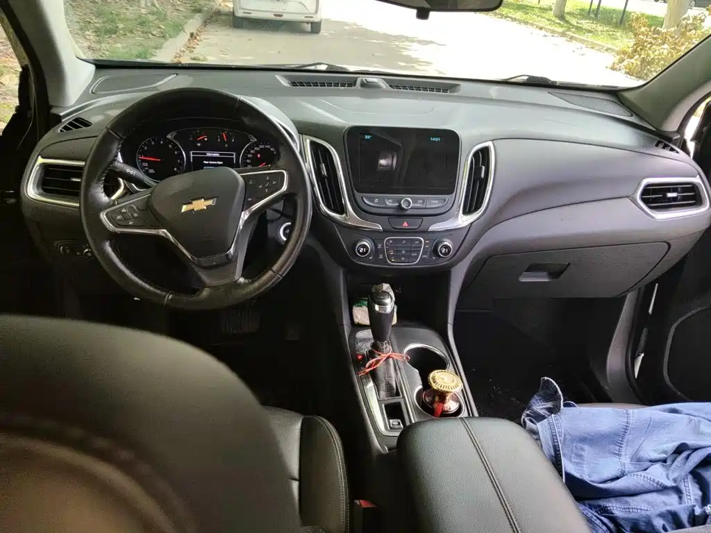 Chevrolet Equinox 2017 — фото 13