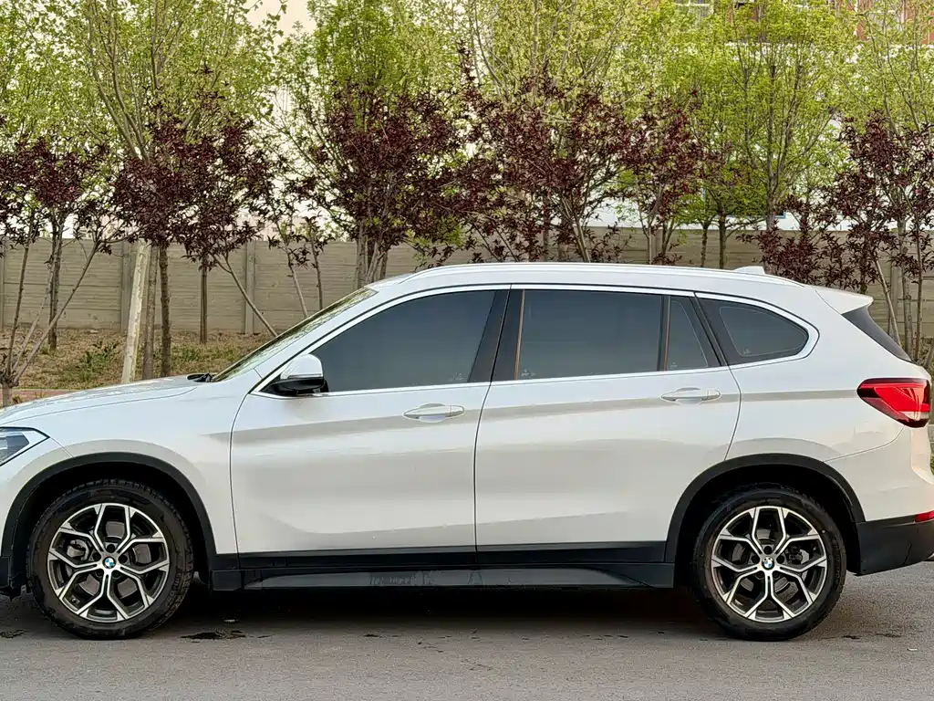 BMW X1 2022 — фото 21