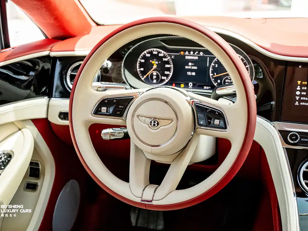 Bentley Continental 2023 — фото 18