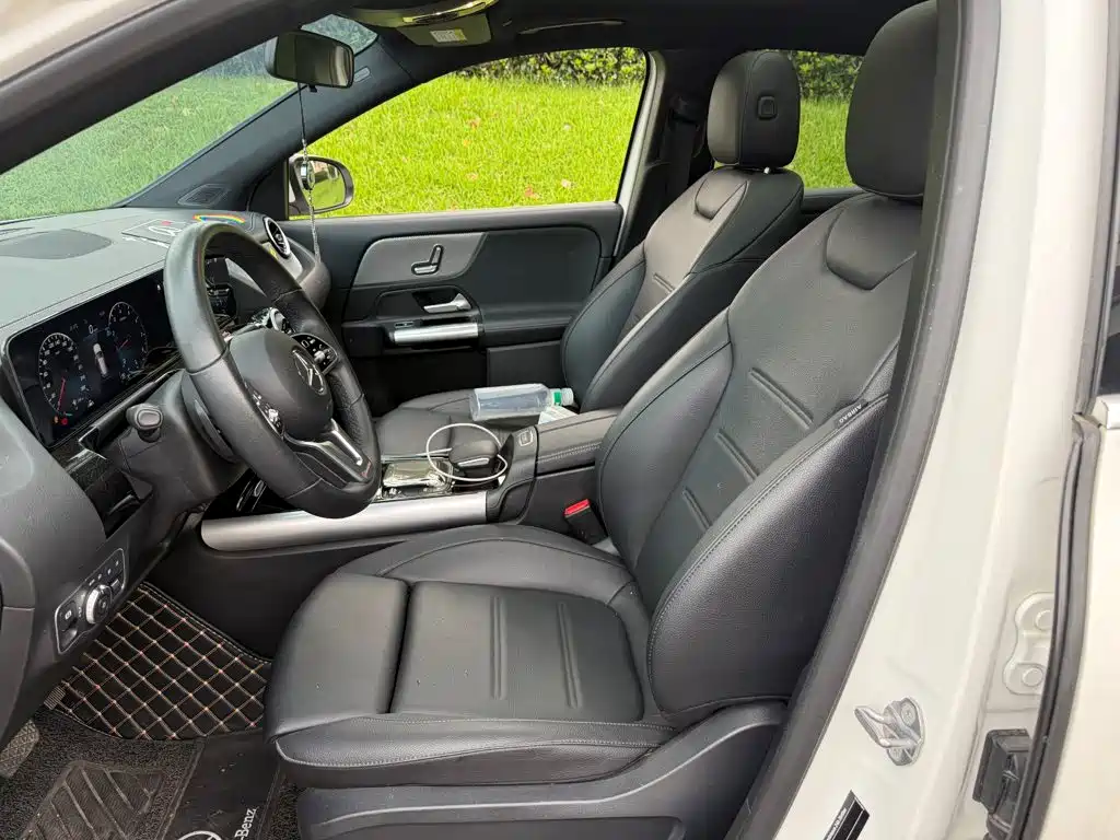 Mercedes-Benz GLA 2023 — фото 8