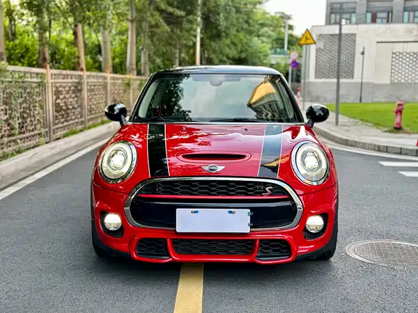 MINI 2016