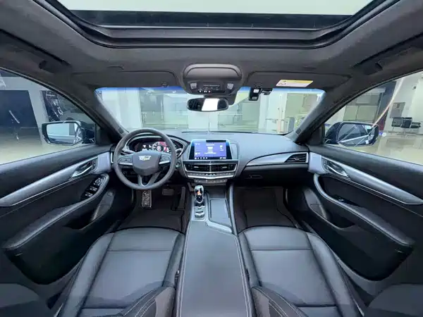 Cadillac CT5 2023