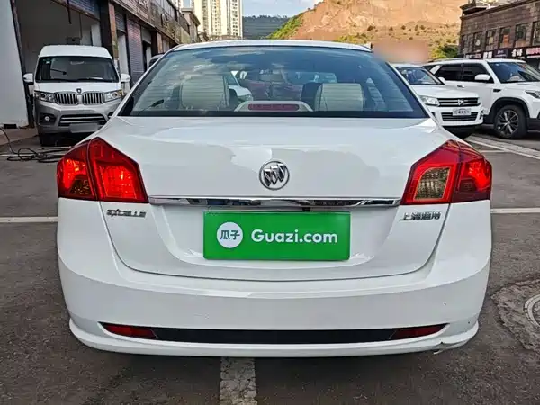 Buick Excelle 2015