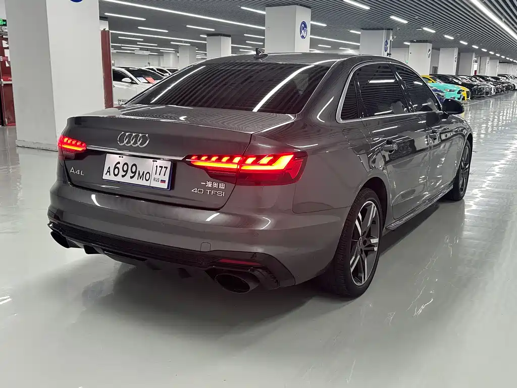 Audi A4L 2024 — фото 15