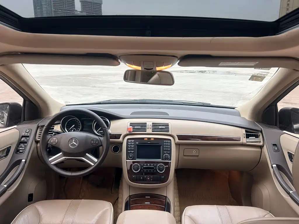 Mercedes-Benz R-Class 2012 — фото 17