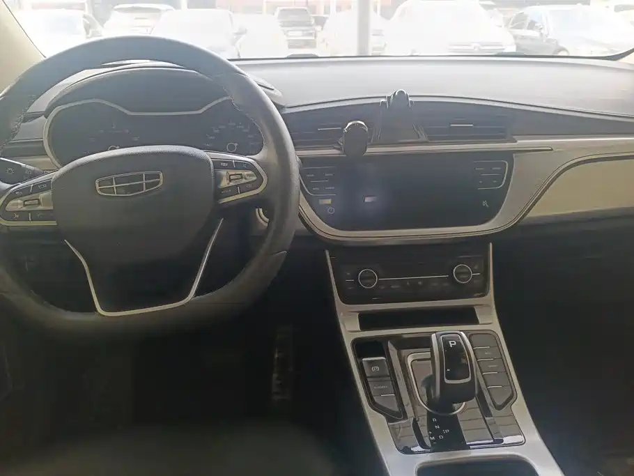 Geely Emgrand GS 2020 — фото 12