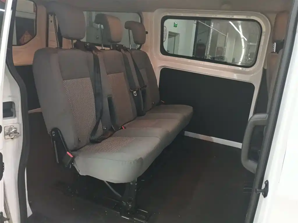 Ford Transit 2022 — фото 14