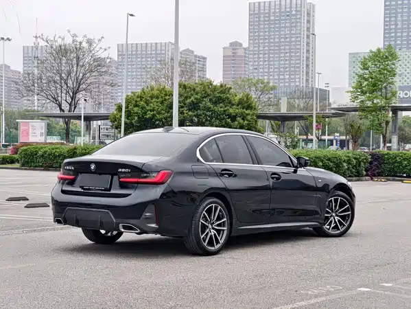 BMW 3 Series 2024