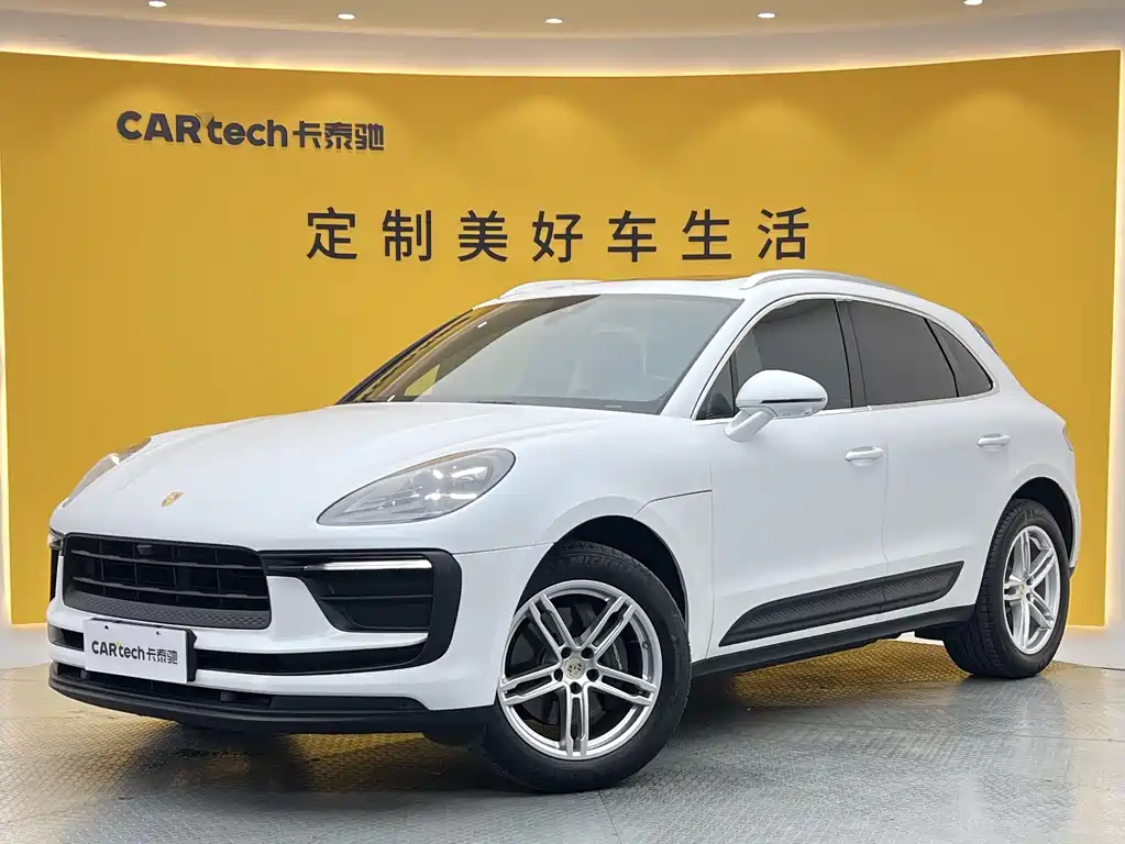 Porsche Macan 2023 — фото 1