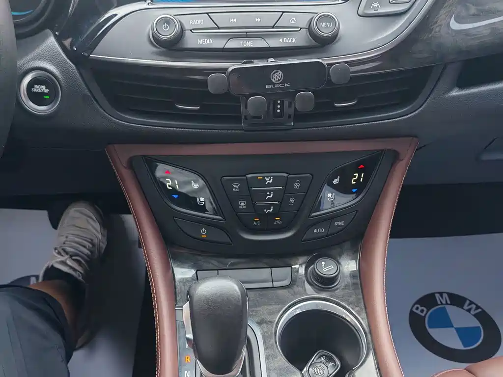 Buick Envision Plus 2015 — фото 14