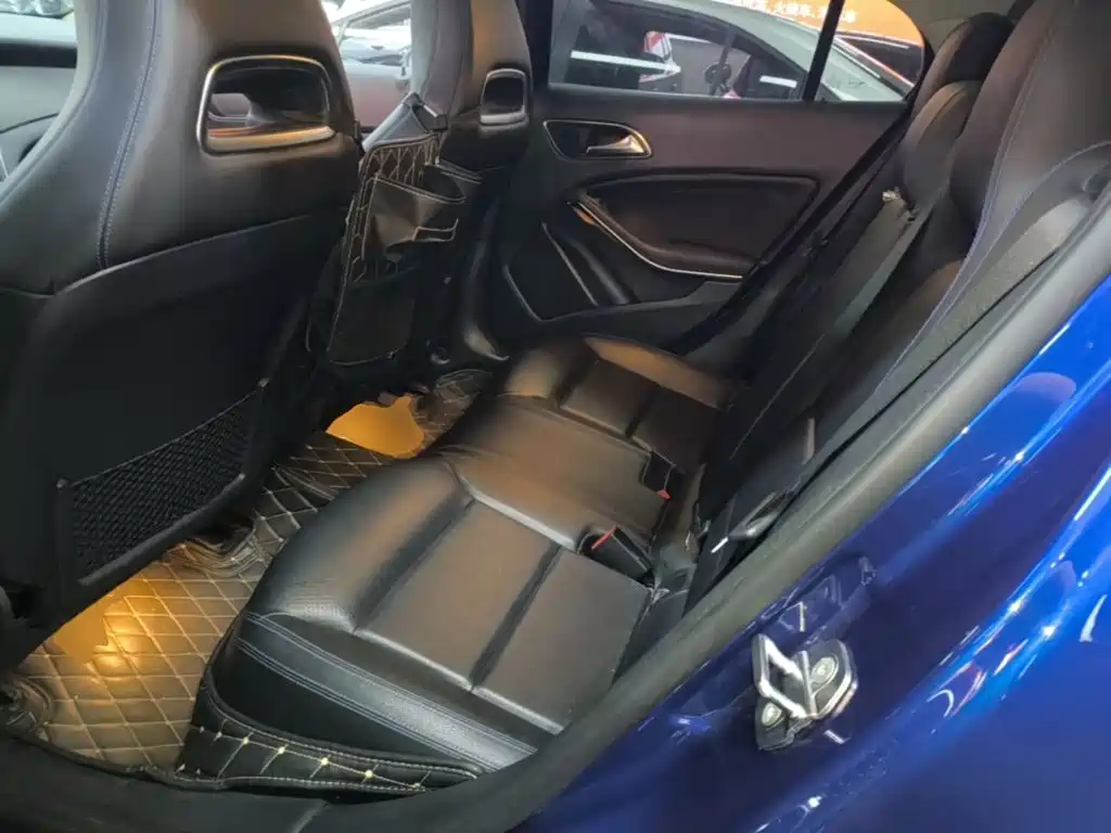 Mercedes-Benz GLA 2019 — фото 17