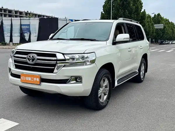 Toyota Land Cruiser 2014