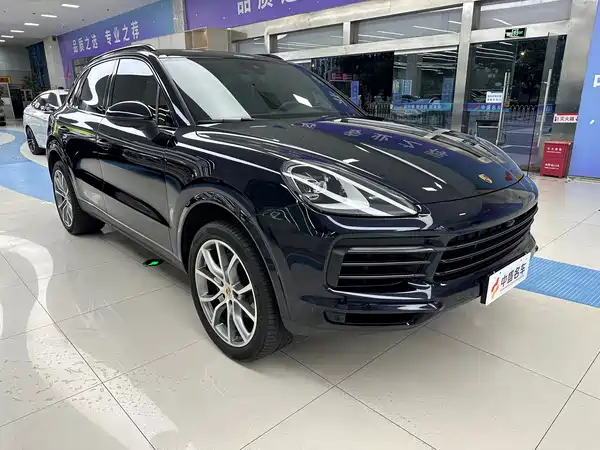 Porsche Cayenne 2023