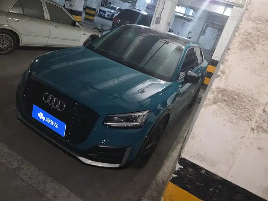 Audi Q2L 2021