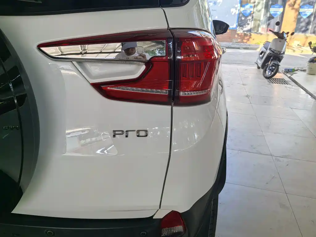 BYD Yuan Pro 2022 — фото 12