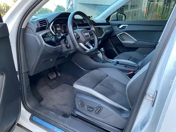 Audi Q3 2023