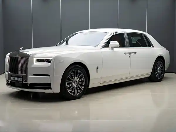 Rolls-Royce Phantom 2022