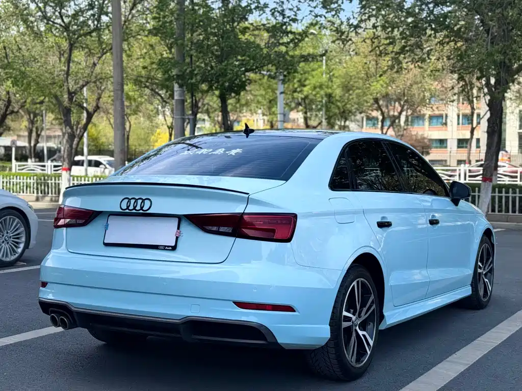 Audi A3 2021 — фото 13