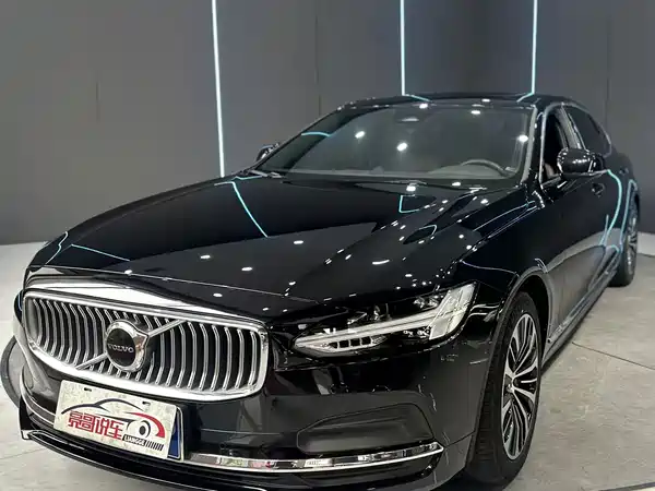 Volvo S90 2023