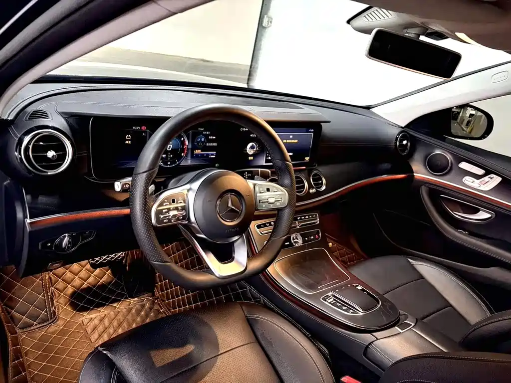 Mercedes-Benz E-Class 2019 — фото 4