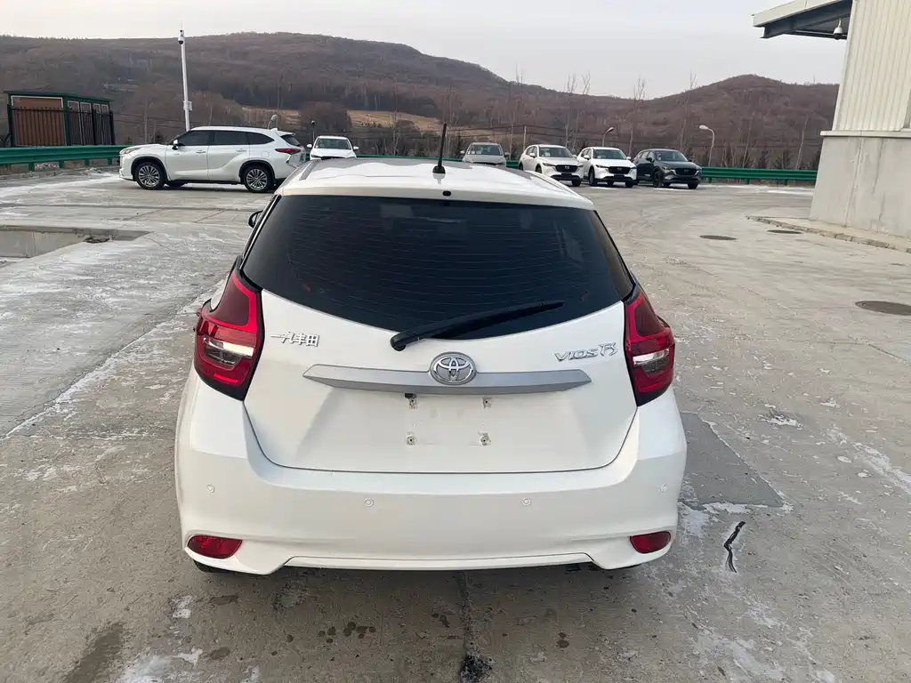 Toyota Vios FS 2022 — фото 6