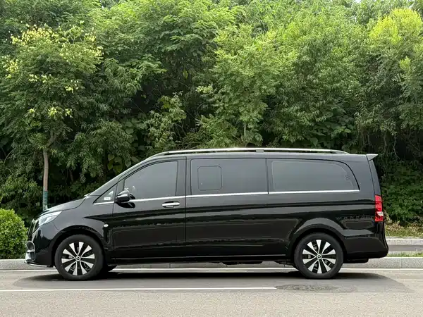 Mercedes-Benz Vito 2022