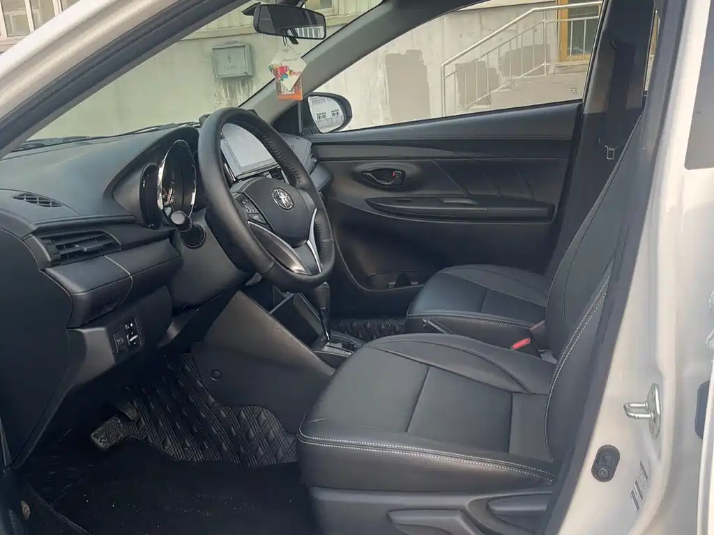 Toyota Vios FS 2022 — фото 16